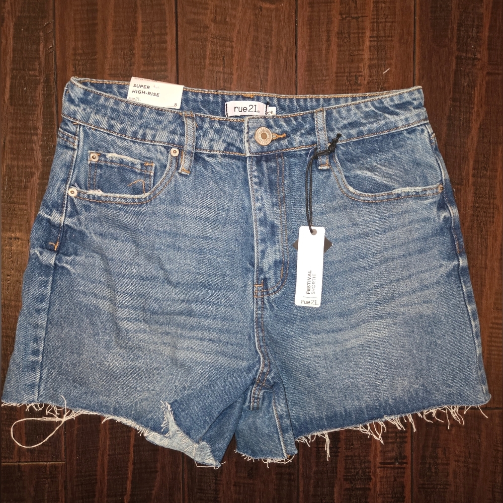 Rue21 Blue High-Waisted Jean Shorts Sz 8 - Picture 1 of 4